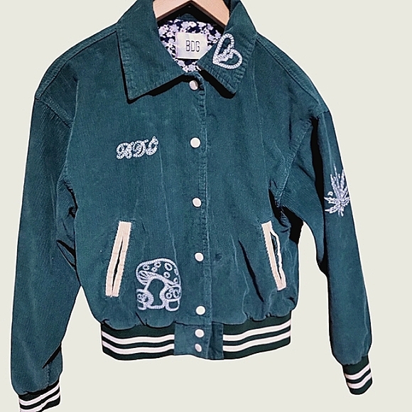 BDG Jackets & Blazers - BDG Green Corduroy Bomber Jacket Women's Size Small P Eclectic Academia